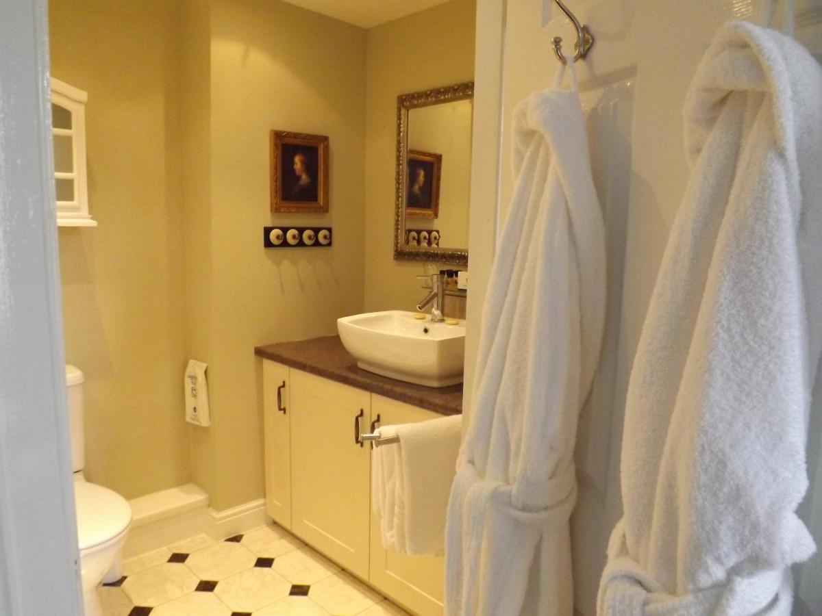 Hotel White Linen Whitby Exterior foto