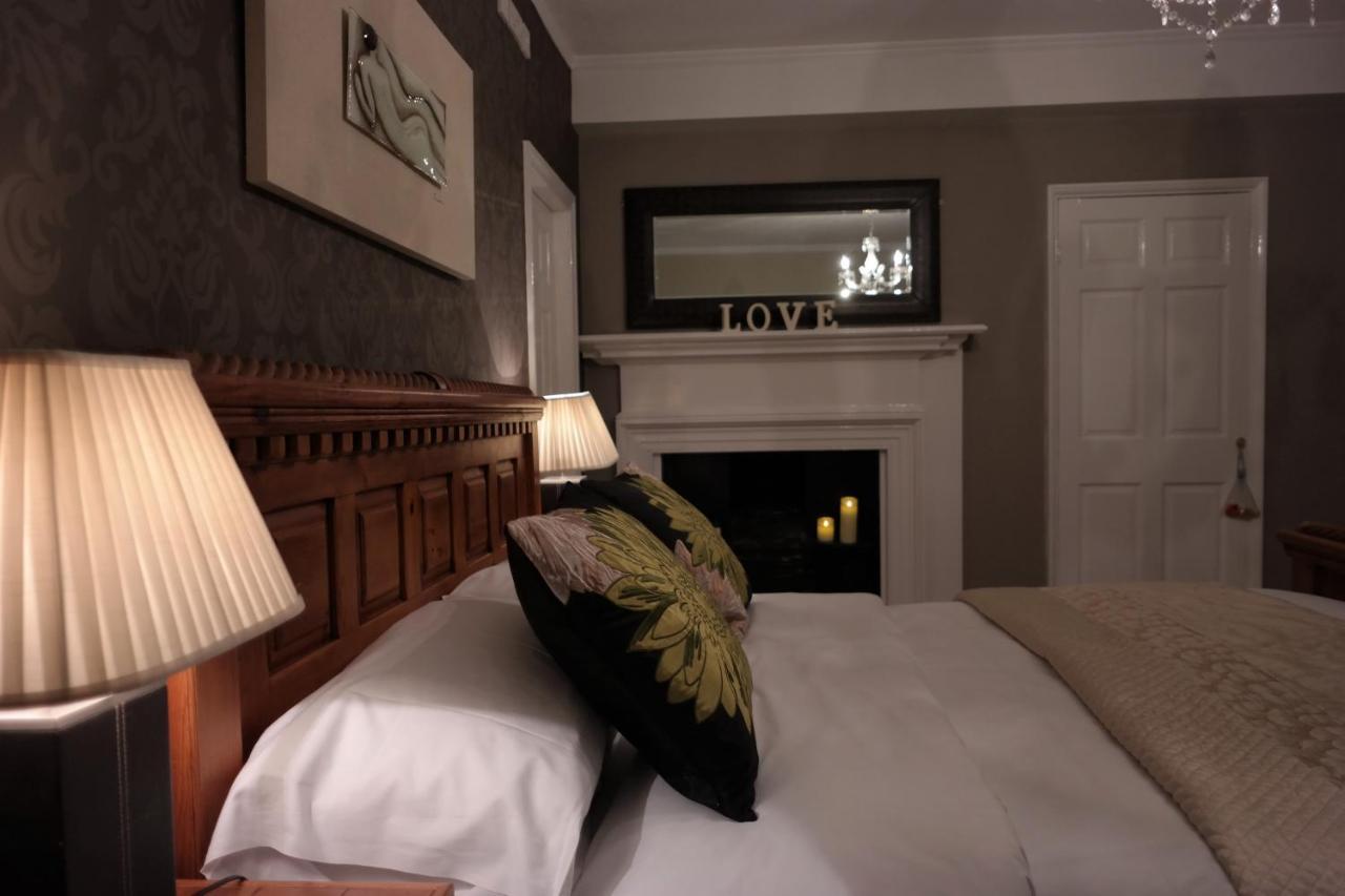 Hotel White Linen Whitby Exterior foto